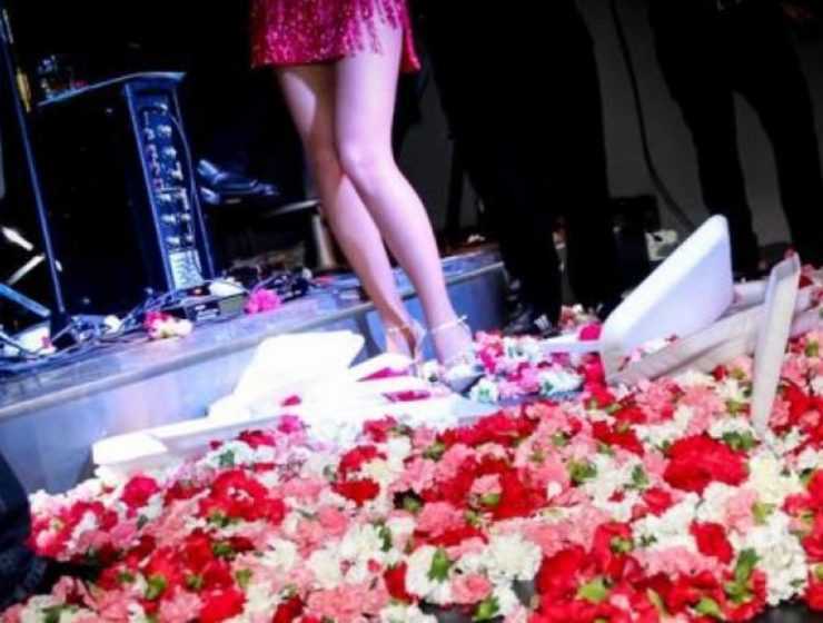 Μπουζούκια : Ξεχάστε ότι ξέρατε ως τώρα - Δεν επιτρέπεται  ο χορός στη πίστα