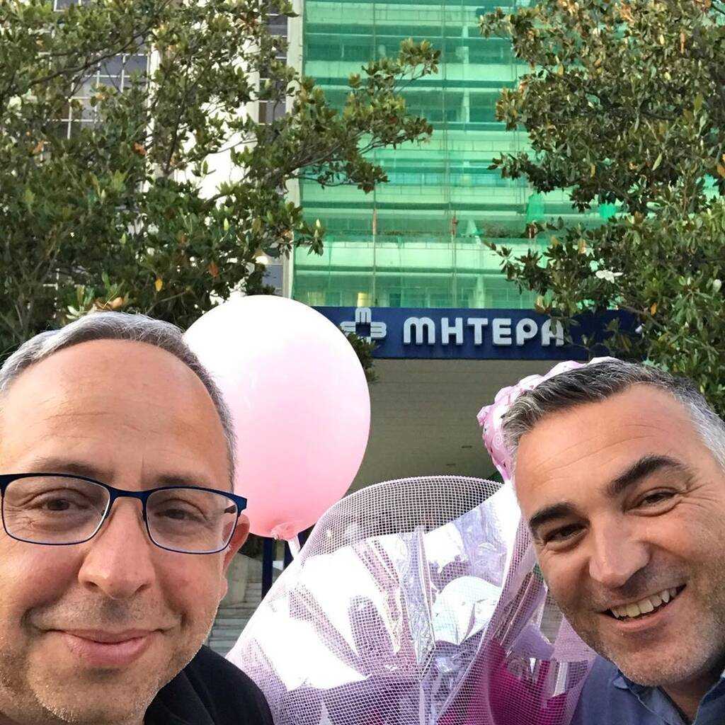 Παρουσιαστης του  sky έγινε μπαμπας : Δείτε τη φωτογραφία από το μαιευτήριο