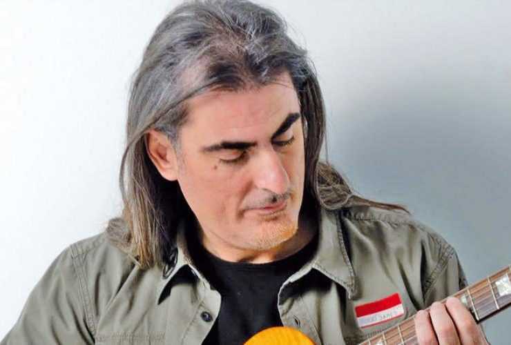 Αυτή είναι 15χρονη κόρη του Φίλιππου Πλιάτσικα- Ποζάρουν αγκαλια!