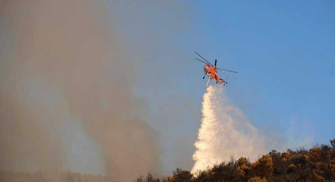 Έκτακτο: Μεγάλη φωτιά στο Λαύριο Εσπευσμένα στο σημείο  ο Νίκος Χαρδαλιάς