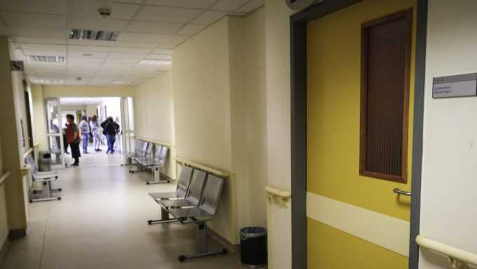 Τουρίστρια θετική στον κορονοϊό έκανε βόλτες στην Κρήτη για 3 μέρες