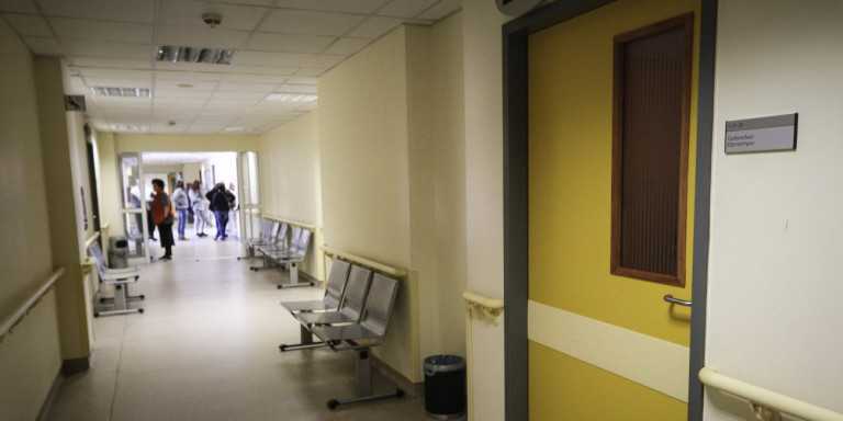 Τουρίστρια θετική στον κορονοϊό έκανε βόλτες στην Κρήτη για 3 μέρες