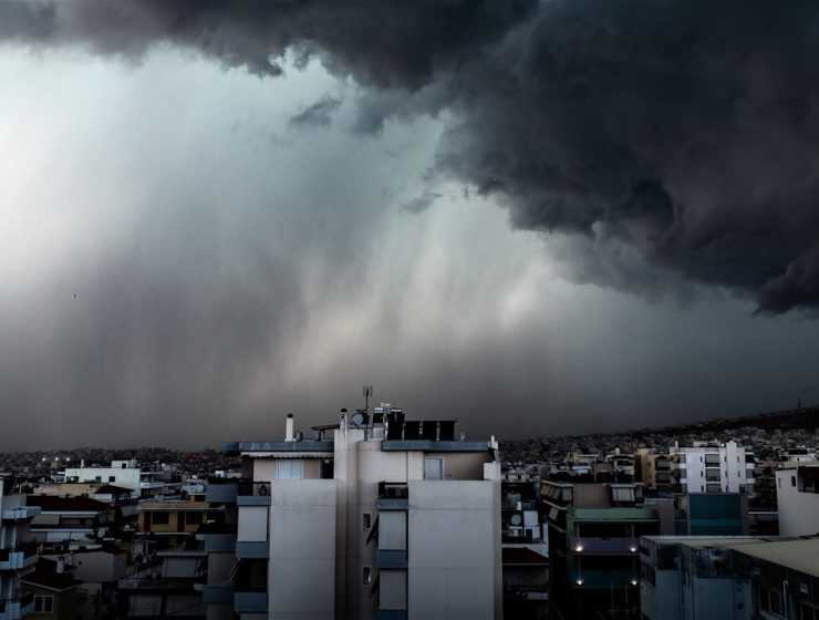 Έρχονται βροχές και καταιγίδες: Σε ποιες περιοχές θα χτυπήσουν