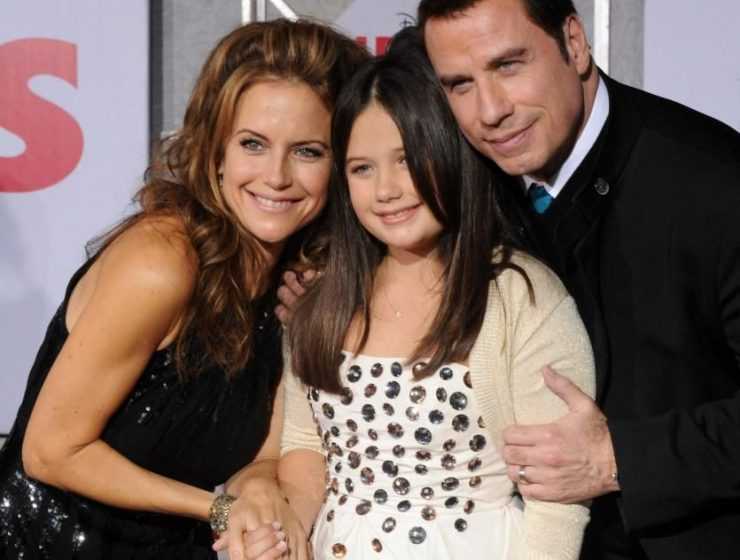 John Travolta: Χορεύει με την κόρη του στη μνήμη της γυναίκας του και ραγίζει καρδιές