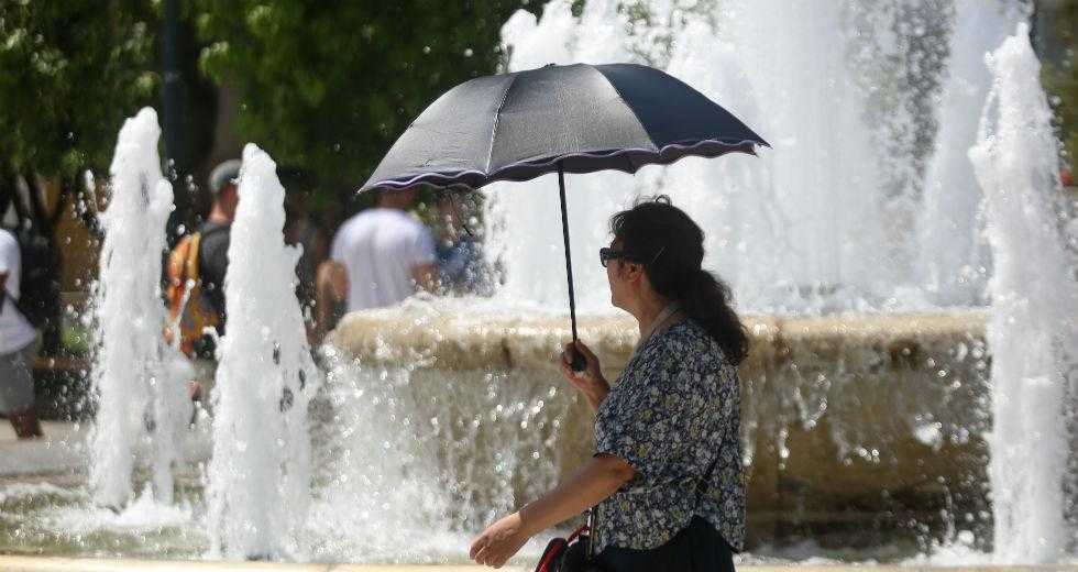 Καιρός - Καλλιάνος: Μίνι καύσωνας αυτό το Σαββατοκύριακο, θερμοκρασία ρεκόρ για Οκτώβρη