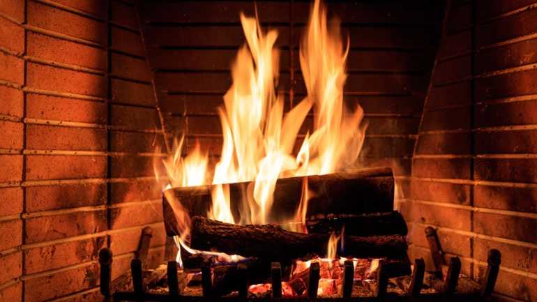 Κορονοϊός: Πώς τα τζάκια μπορούν να διευκολύνουν τη μετάδοση του ιού