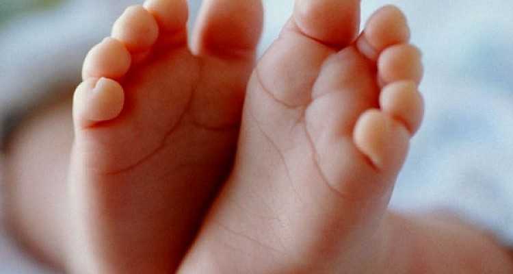 Δείτε πώς ονόμασαν την κόρη τους για να έχουν 18 χρόνια δωρεάν WiFi