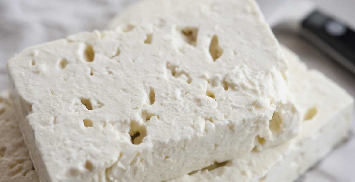 Προσοχή: Δείτε τι θα πάθει η καρδιά σας αν τρώτε τυρί κάθε μέρα