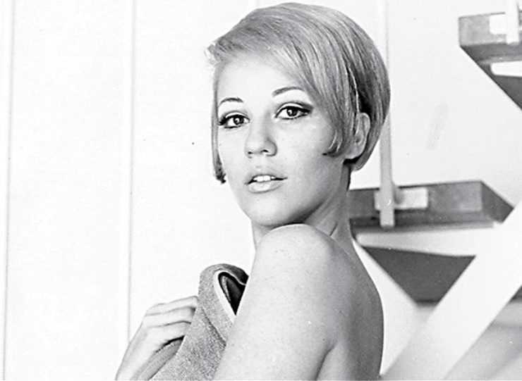 "Ήταν αλκοολικός και...": Η Ζωή Λάσκαρη έτρεξε να σωθεί από αυτόν τον άνδρα