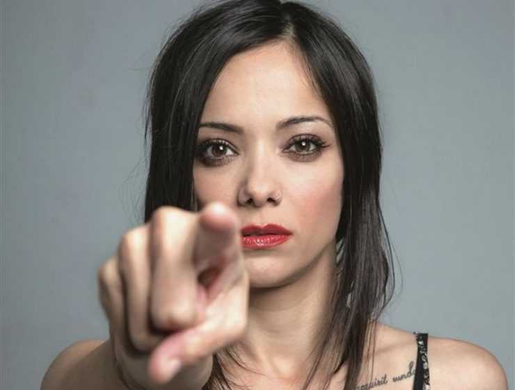 Κατερίνα Τσάβαλου: Έχασα τη δουλειά επειδή είπα “όχι” – Η καταγγελία  για σεξουαλική παρενόχληση