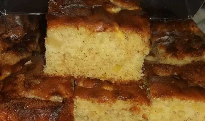 Συνταγή για μηλόπιτα κέικ η πιο αφράτη