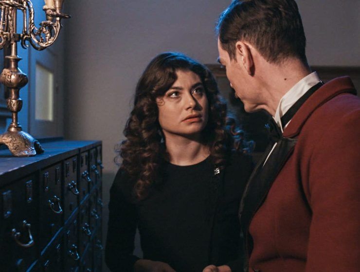 Grand Hotel: Τα κλάματα και οι ικεσίες της Σοφίας δεν τον λυγίζουν και φέρεται απαίσια